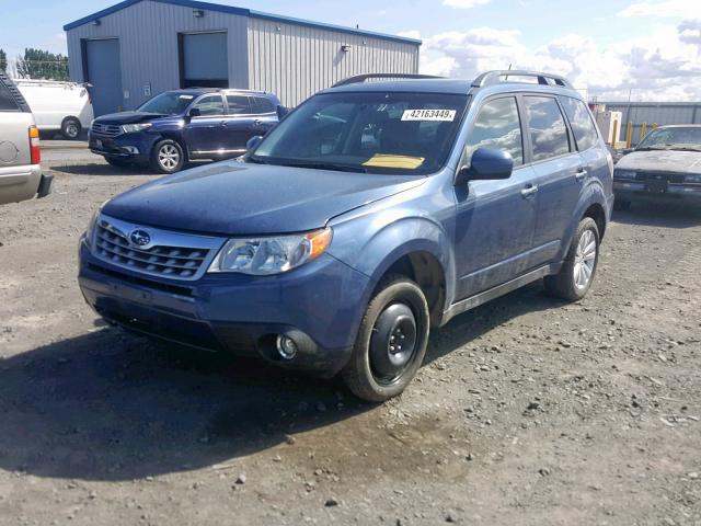 JF2SHAEC7CH404382 - 2012 SUBARU FORESTER L BLUE photo 2