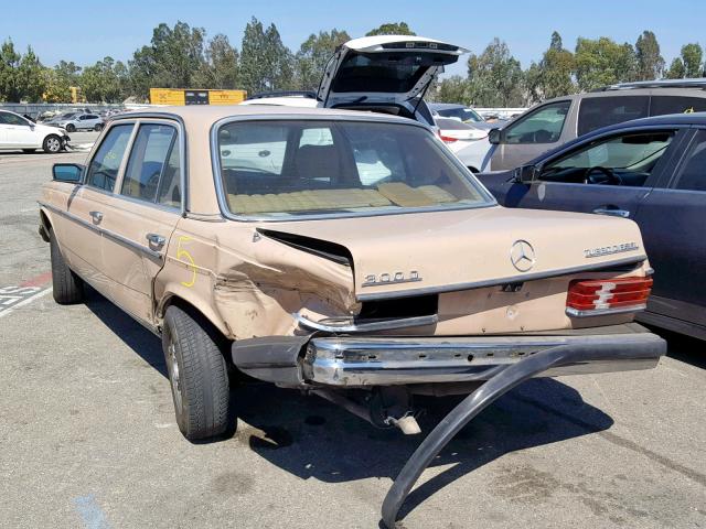 WDBAB33AXDB023671 - 1983 MERCEDES-BENZ 300 DT BEIGE photo 3