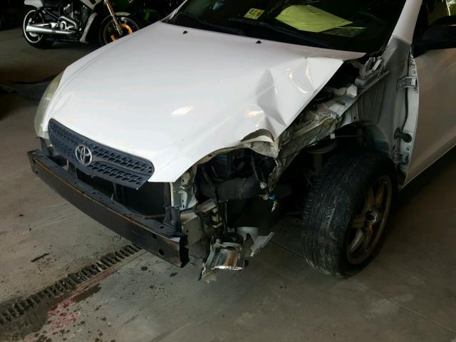 2T1KR32E86C571534 - 2006 TOYOTA COROLLA MA WHITE photo 9