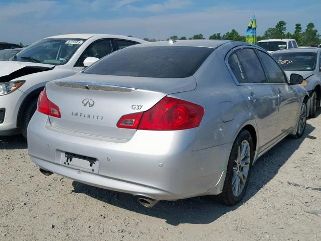 JN1CV6AP5DM712258 - 2013 INFINITI G37 BASE SILVER photo 4