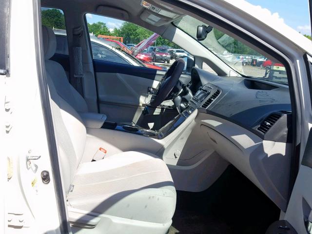 4T3ZA3BB9AU026162 - 2010 TOYOTA VENZA WHITE photo 5