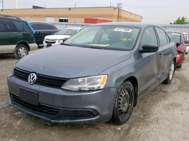 3VW2K7AJ8DM350088 - 2013 VOLKSWAGEN JETTA BASE GRAY photo 2