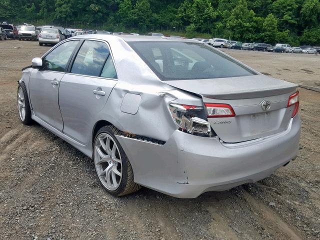 4T1BF1FKXCU107622 - 2012 TOYOTA CAMRY BASE SILVER photo 3