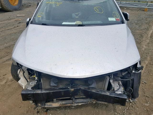 4T1BF1FKXCU107622 - 2012 TOYOTA CAMRY BASE SILVER photo 7