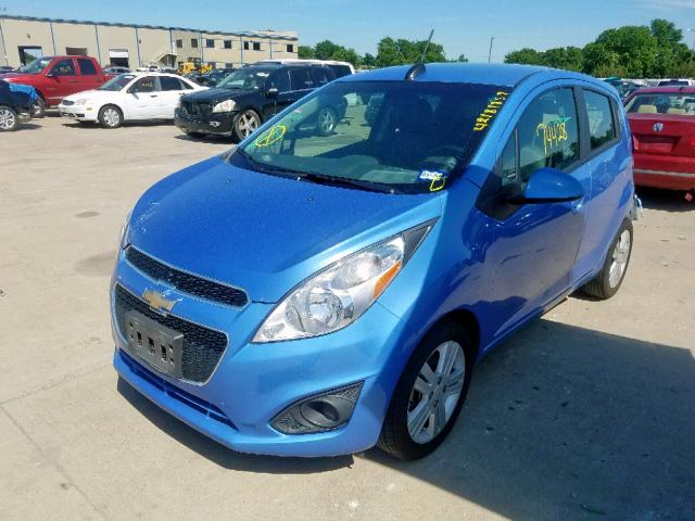 KL8CD6S96FC776620 - 2015 CHEVROLET SPARK 1LT BLUE photo 2