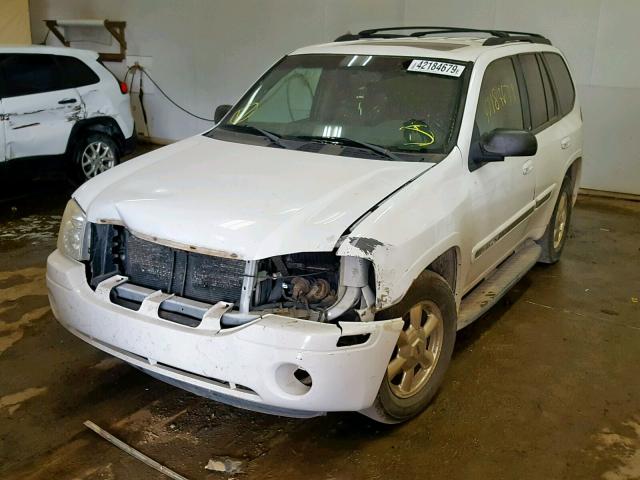 1GKDT13S222217332 - 2002 GMC ENVOY WHITE photo 2