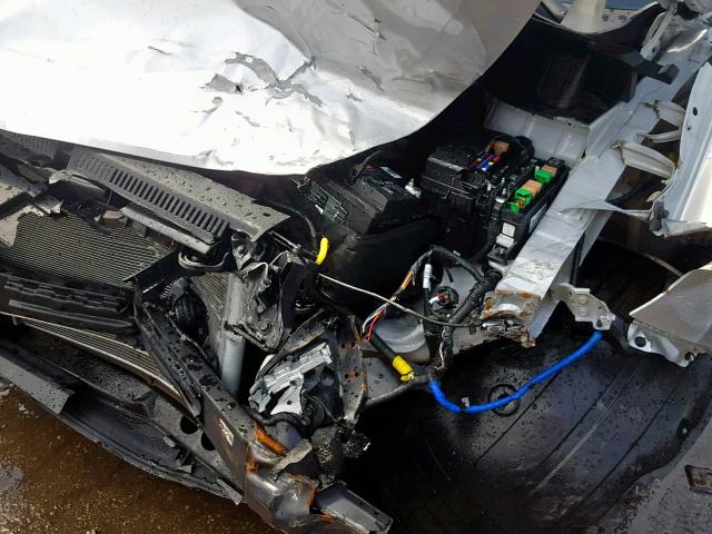 KM8J3CA4XKU935306 - 2019 HYUNDAI TUCSON LIM SILVER photo 9