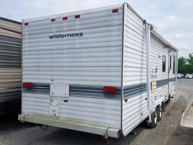 1ED1G3121T2879055 - 1996 WLDN CAMPER WHITE photo 4