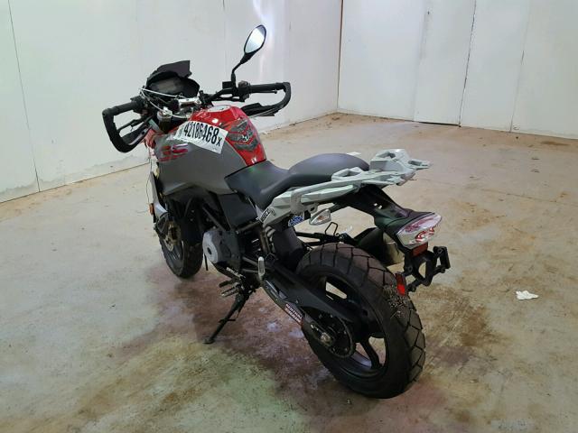 WB30G1208JR824117 - 2018 BMW G310 GS GRAY photo 3