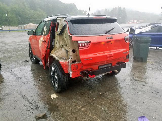 3C4NJDDB9JT129039 - 2018 JEEP COMPASS TR ORANGE photo 3