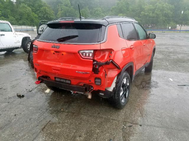 3C4NJDDB9JT129039 - 2018 JEEP COMPASS TR ORANGE photo 4