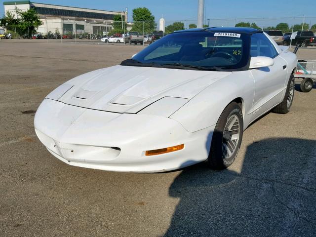 2G2FS22S0S2225510 - 1995 PONTIAC FIREBIRD WHITE photo 2