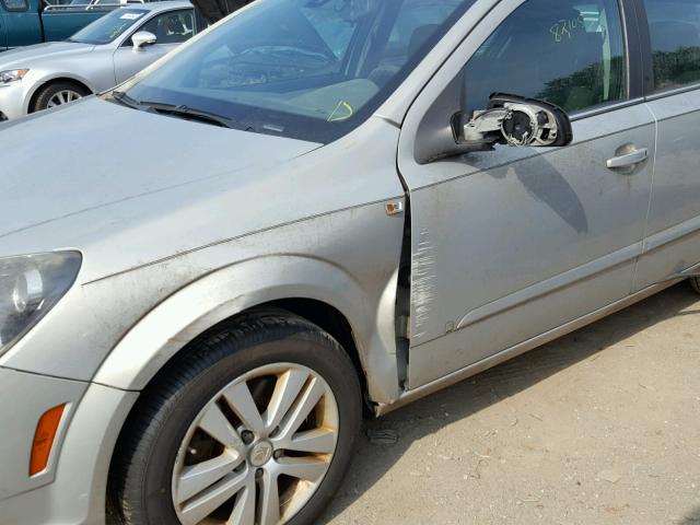 W08AT671285048491 - 2008 SATURN ASTRA XR SILVER photo 9