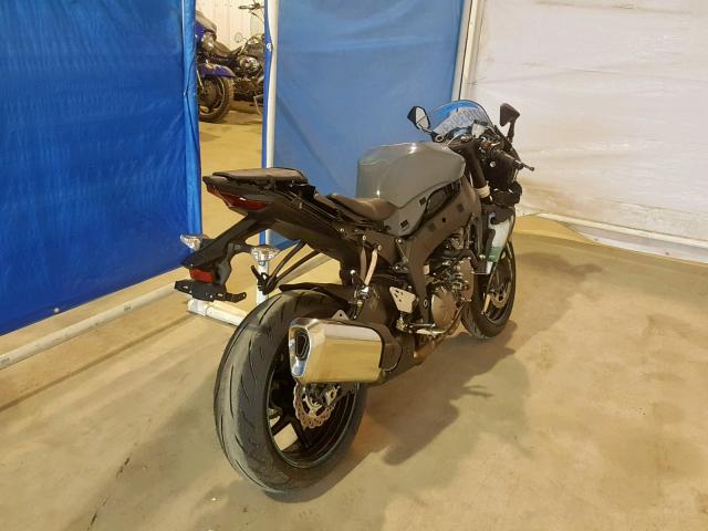 JKBZXJH18KA001549 - 2019 KAWASAKI ZX636 K GRAY photo 4