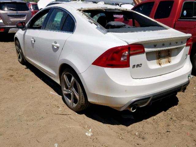 YV1902FH5C2100405 - 2012 VOLVO S60 T6 WHITE photo 3