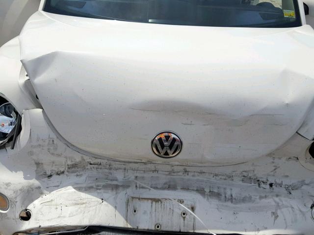 3VWCK31C15M411975 - 2005 VOLKSWAGEN NEW BEETLE თეთრი ფოტო 7