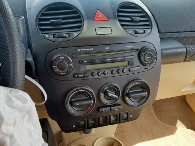 3VWCK31C15M411975 - 2005 VOLKSWAGEN NEW BEETLE თეთრი ფოტო 9