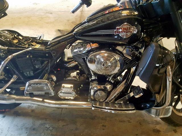 1HD1FCW196Y647915 - 2006 HARLEY-DAVIDSON FLHTCUI BLACK photo 7