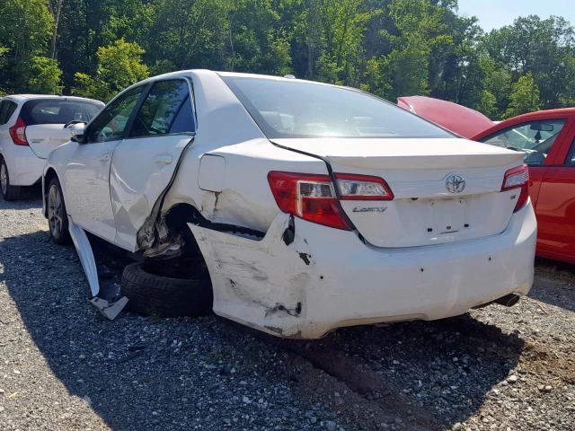 4T1BK1FK5CU516994 - 2012 TOYOTA CAMRY SE WHITE photo 3