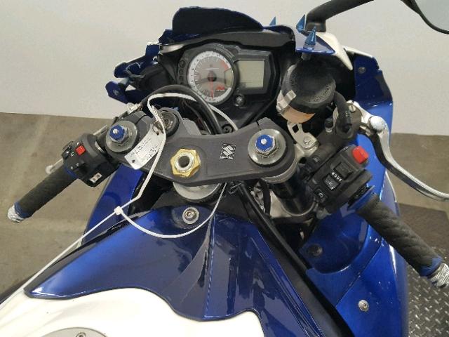 JS1GR7LA492103595 - 2009 SUZUKI GSX-R750 BLUE photo 8