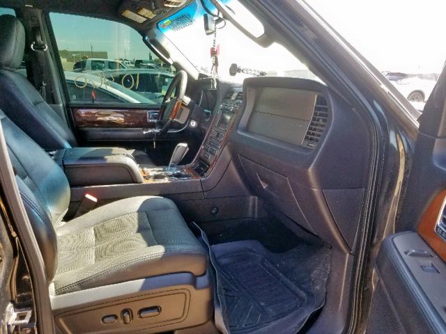 5LMJJ2J55CEL00818 - 2012 LINCOLN NAVIGATOR BLACK photo 5