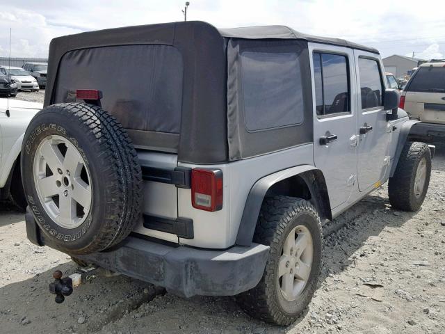 1J4GB39187L230376 - 2007 JEEP WRANGLER X SILVER photo 4