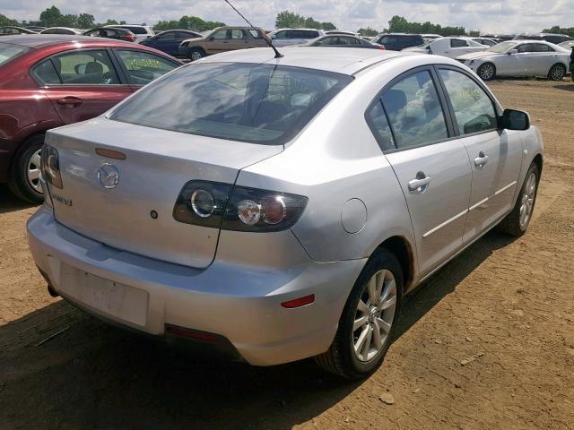 JM1BK12F981780774 - 2008 MAZDA 3 I SILVER photo 4