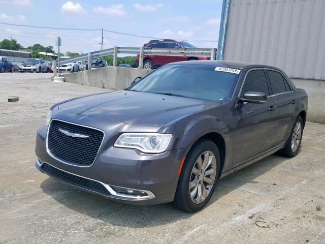 2C3CCARG4FH736667 - 2015 CHRYSLER 300 LIMITE GRAY photo 2