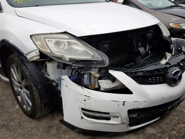 JM3TB38YX70107643 - 2007 MAZDA CX-9 WHITE photo 9