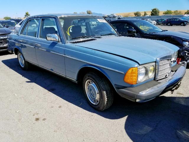 WDBAB23A8DB389042 - 1983 MERCEDES-BENZ 240 D BLUE photo 1