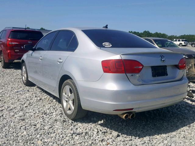 3VWLL7AJXBM130725 - 2011 VOLKSWAGEN JETTA TDI SILVER photo 3