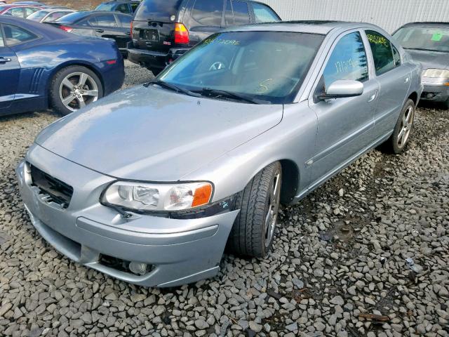 YV1RH527262512888 - 2006 VOLVO S60 R SILVER photo 2