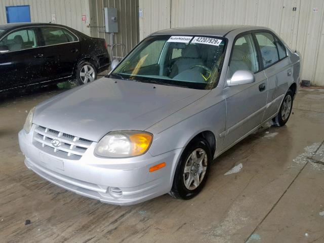 KMHCG45C54U519655 - 2004 HYUNDAI ACCENT GL SILVER photo 2