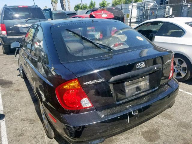 KMHCG35C04U300001 - 2004 HYUNDAI ACCENT GL BLACK photo 3