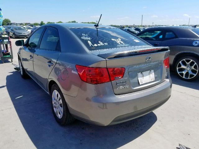 KNAFU4A20C5561888 - 2012 KIA FORTE EX GRAY photo 3