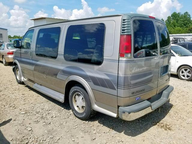 1GBFG15R111190958 - 2001 CHEVROLET EXPRESS G1 BROWN photo 3