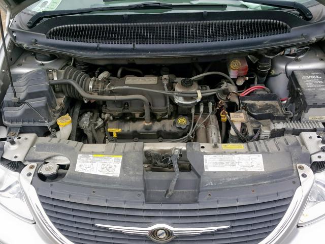 2C4GP24383R286264 - 2003 CHRYSLER TOWN & COU GRAY photo 7