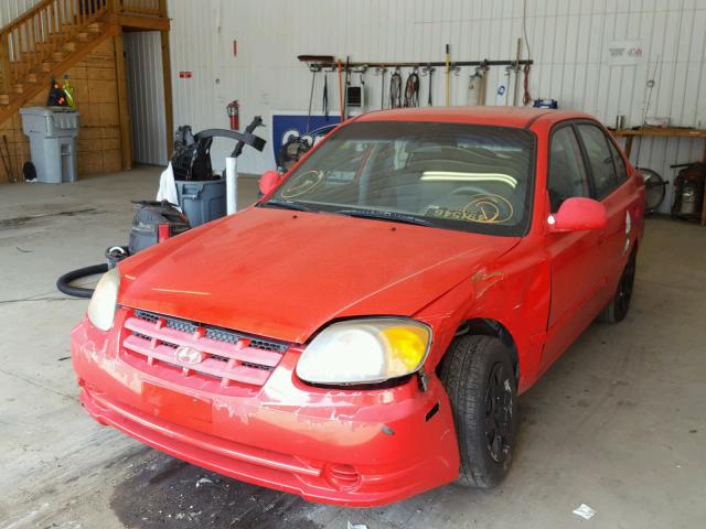 KMHCG45C35U610120 - 2005 HYUNDAI ACCENT GL RED photo 2