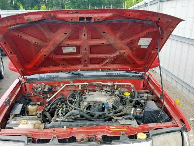 1N6ED27T6YC305533 - 2000 NISSAN FRONTIER C RED photo 7