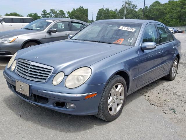 WDBUF65J53A191593 - 2003 MERCEDES-BENZ E 320 BLUE photo 2