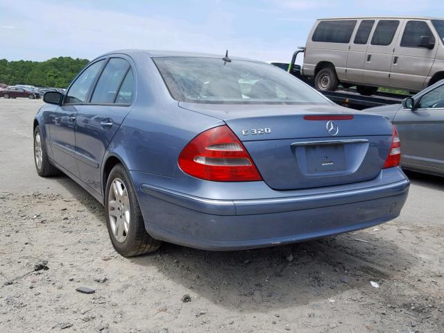 WDBUF65J53A191593 - 2003 MERCEDES-BENZ E 320 BLUE photo 3