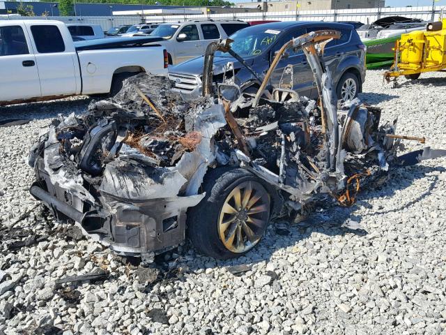 5YJXCBE20JF122887 - 2018 TESLA MODEL X BURN photo 4