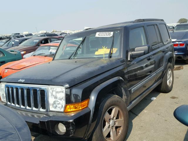 1J8HH48K18C184960 - 2008 JEEP COMMANDER BLACK photo 2