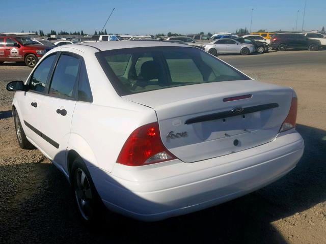 1FAFP33P9YW393561 - 2000 FORD FOCUS LX WHITE photo 3