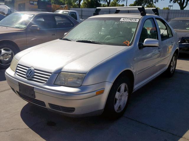 3VWSC29M2YM149274 - 2000 VOLKSWAGEN JETTA GLS SILVER photo 2