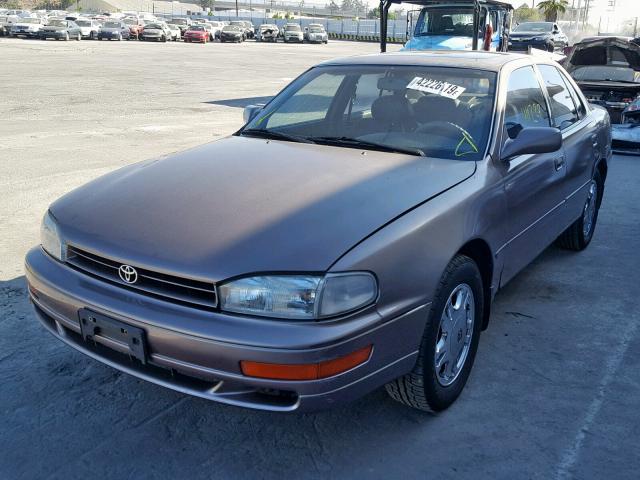 JT2GK13E2R0056274 - 1994 TOYOTA CAMRY XLE BROWN photo 2