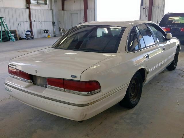 2FALP73WXTX210389 - 1996 FORD CROWN VICT WHITE photo 4