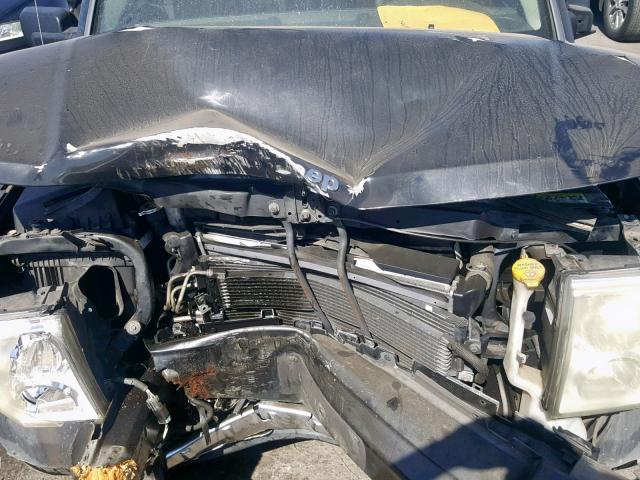 1J8HH58246C231031 - 2006 JEEP COMMANDER 黑色 照片 7