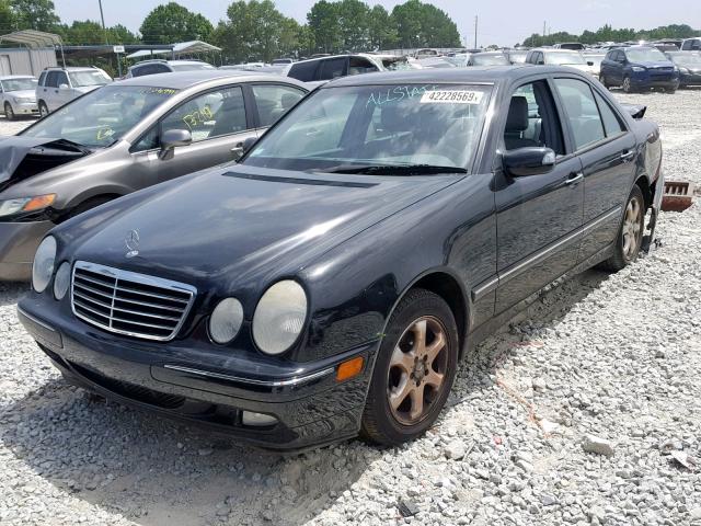 WDBJF65J32B462663 - 2002 MERCEDES-BENZ E 320 BLACK photo 2