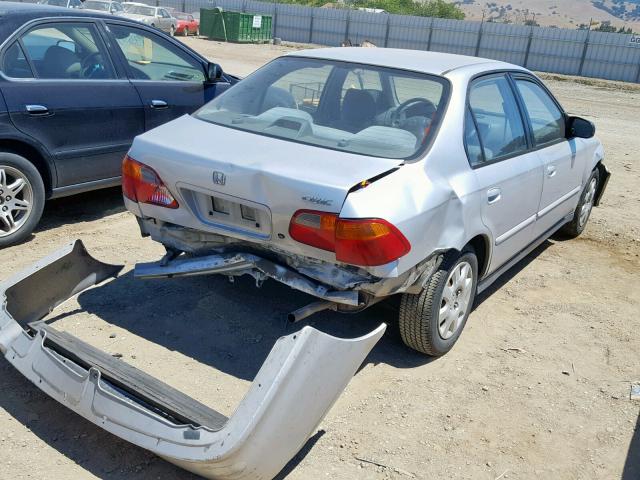 2HGEJ6610YH559594 - 2000 HONDA CIVIC BASE SILVER photo 4